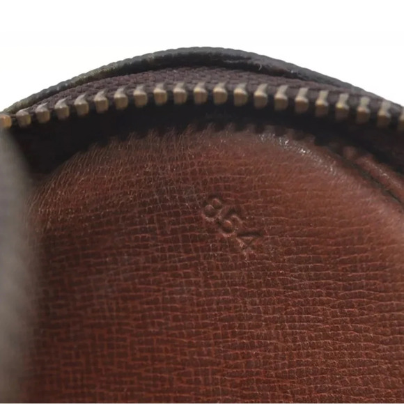 Authentic Louis Vuitton Monogram Wristlet Marly Dragonne - Picture 11 of 14